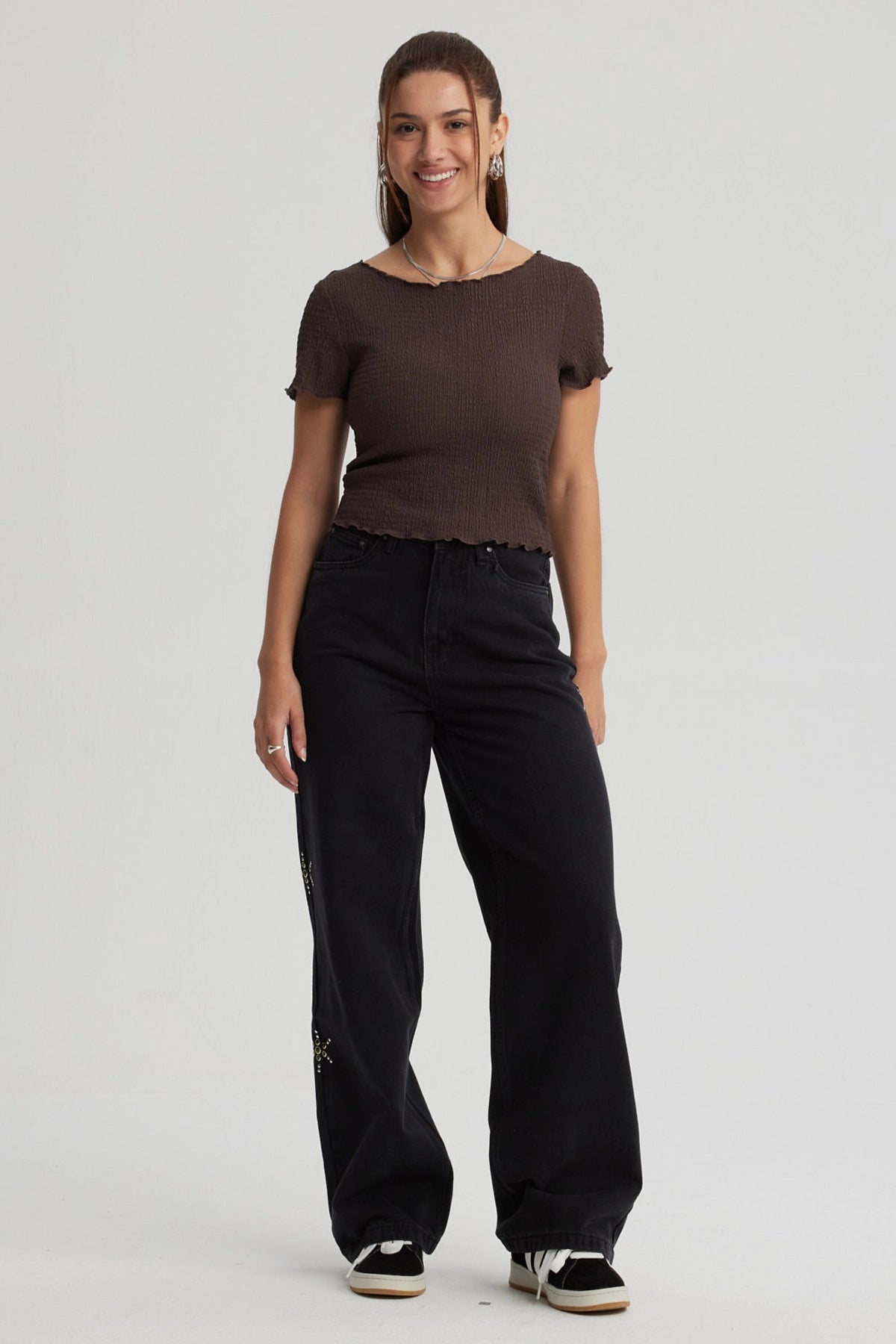 Polera Mujer Con Bardot Detalles Café Oscuro