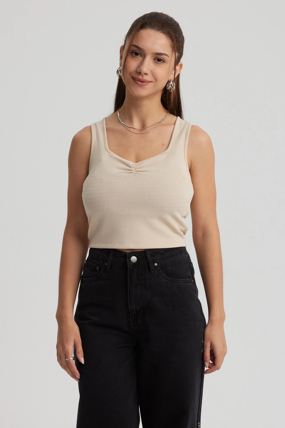 Polera Mujer Escote Corazón Beige