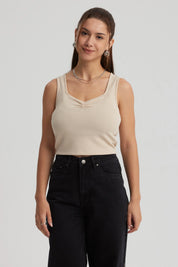 Polera Mujer Escote Corazón Beige