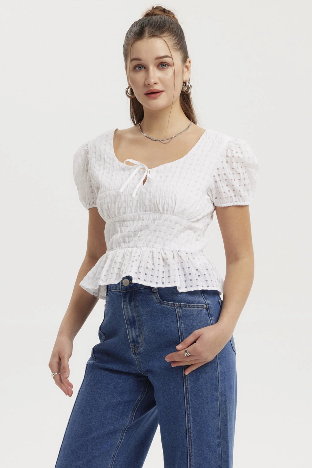 Blusa Mujer Lazo Escote Basta Blanco