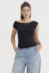 Polera Mujer Cuello Asimétrico Negro