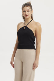 Polera mujer halter negro sin estampa lisa diseño sencillo y elegante ideal para combinar con pantalones claros