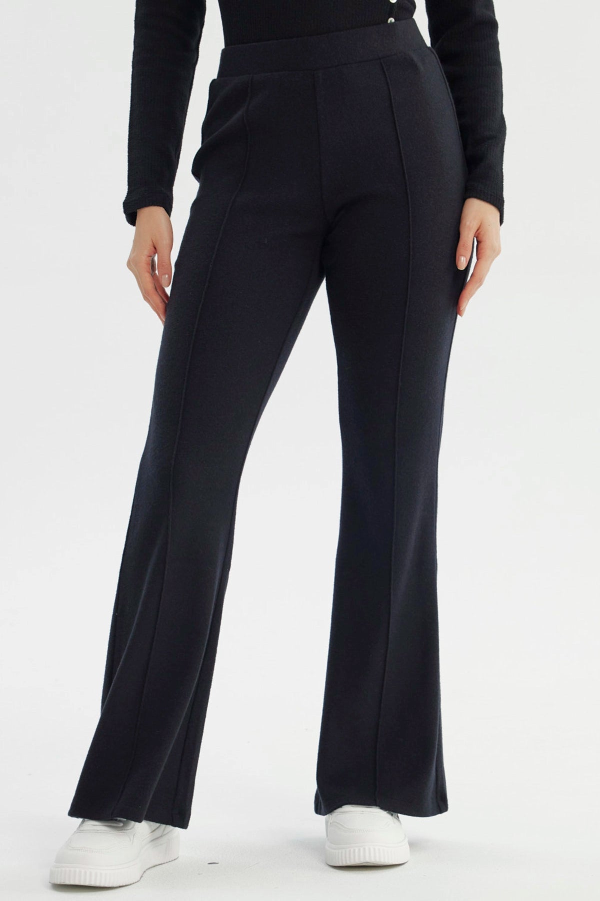 Pantalón Mujer Flare Negro