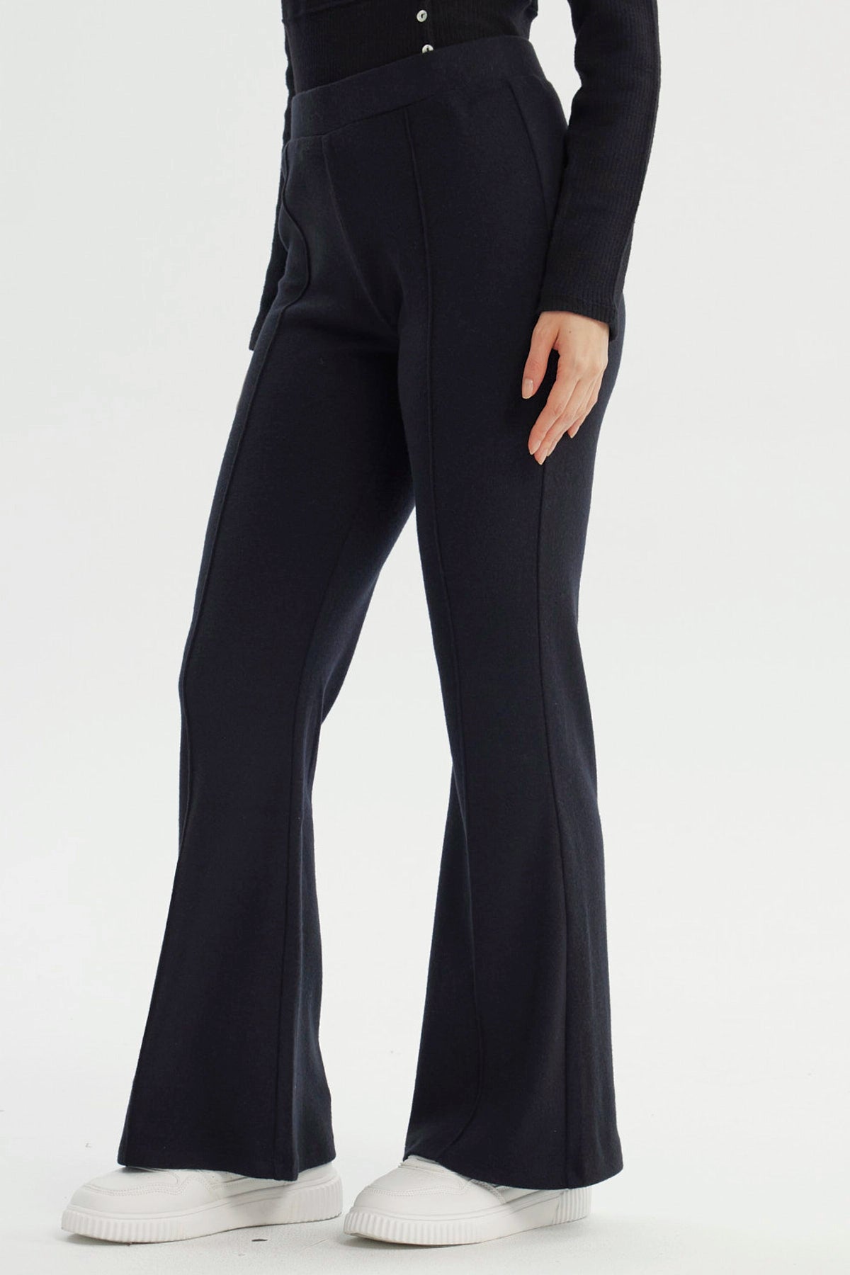 Pantalón Mujer Flare Negro