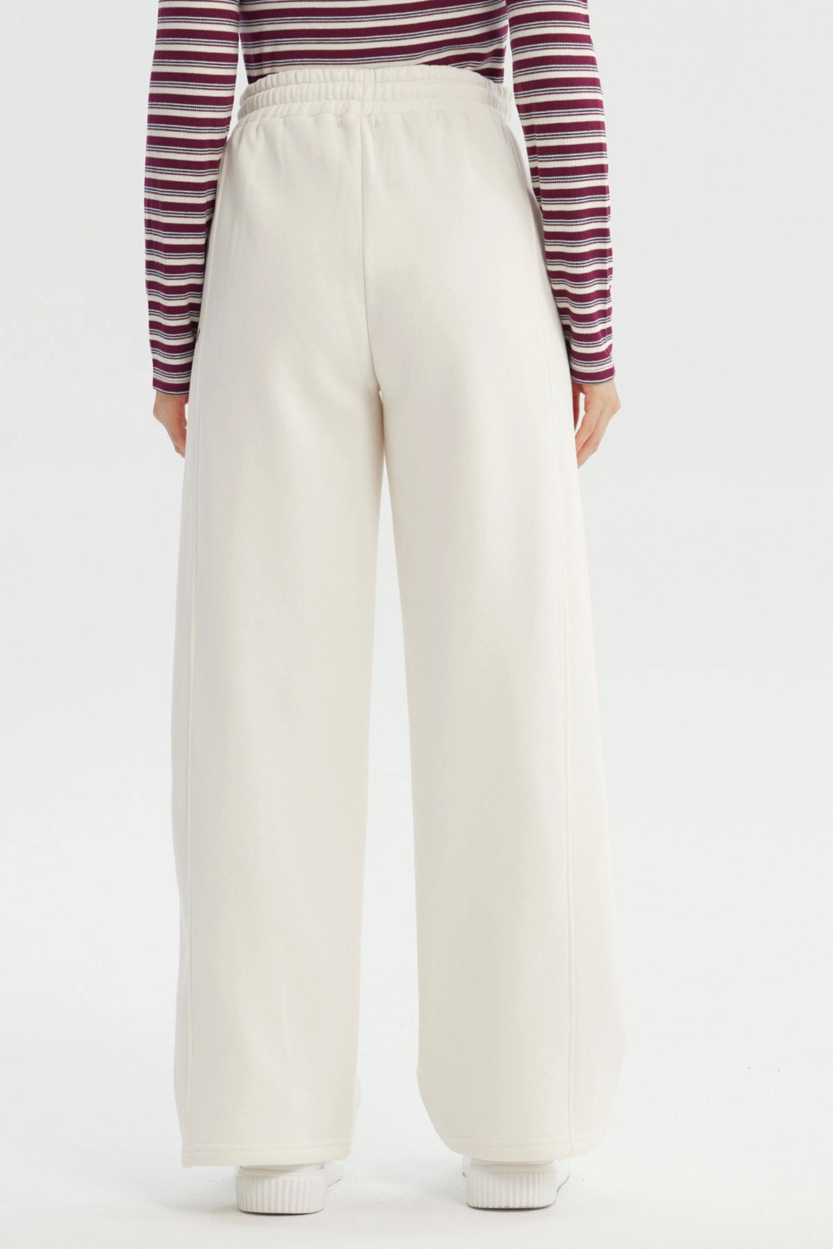 Pantalón Buzo Mujer Wide Leg Crema