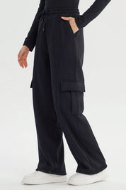 Pantalón Buzo Mujer Calce Recto Negro