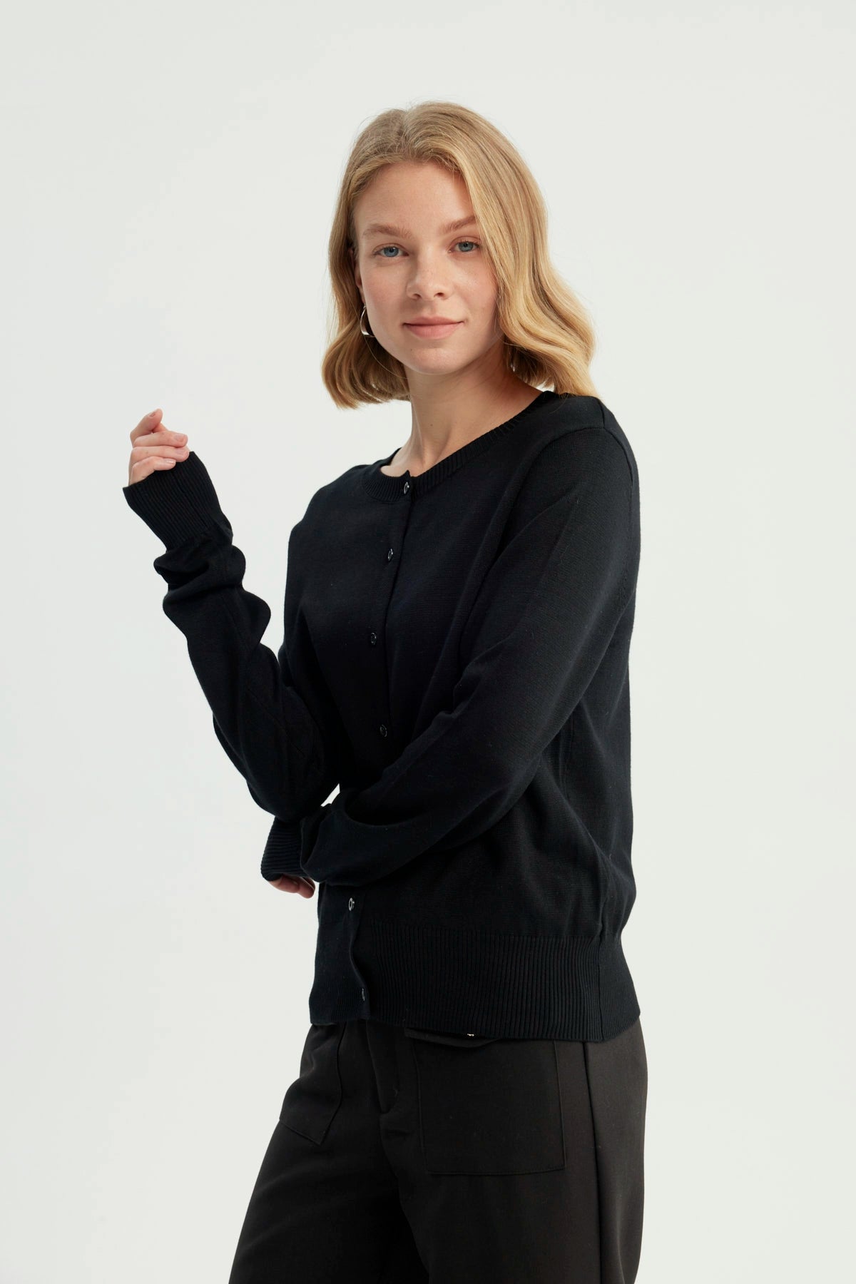 Sweater Mujer Regular Negro
