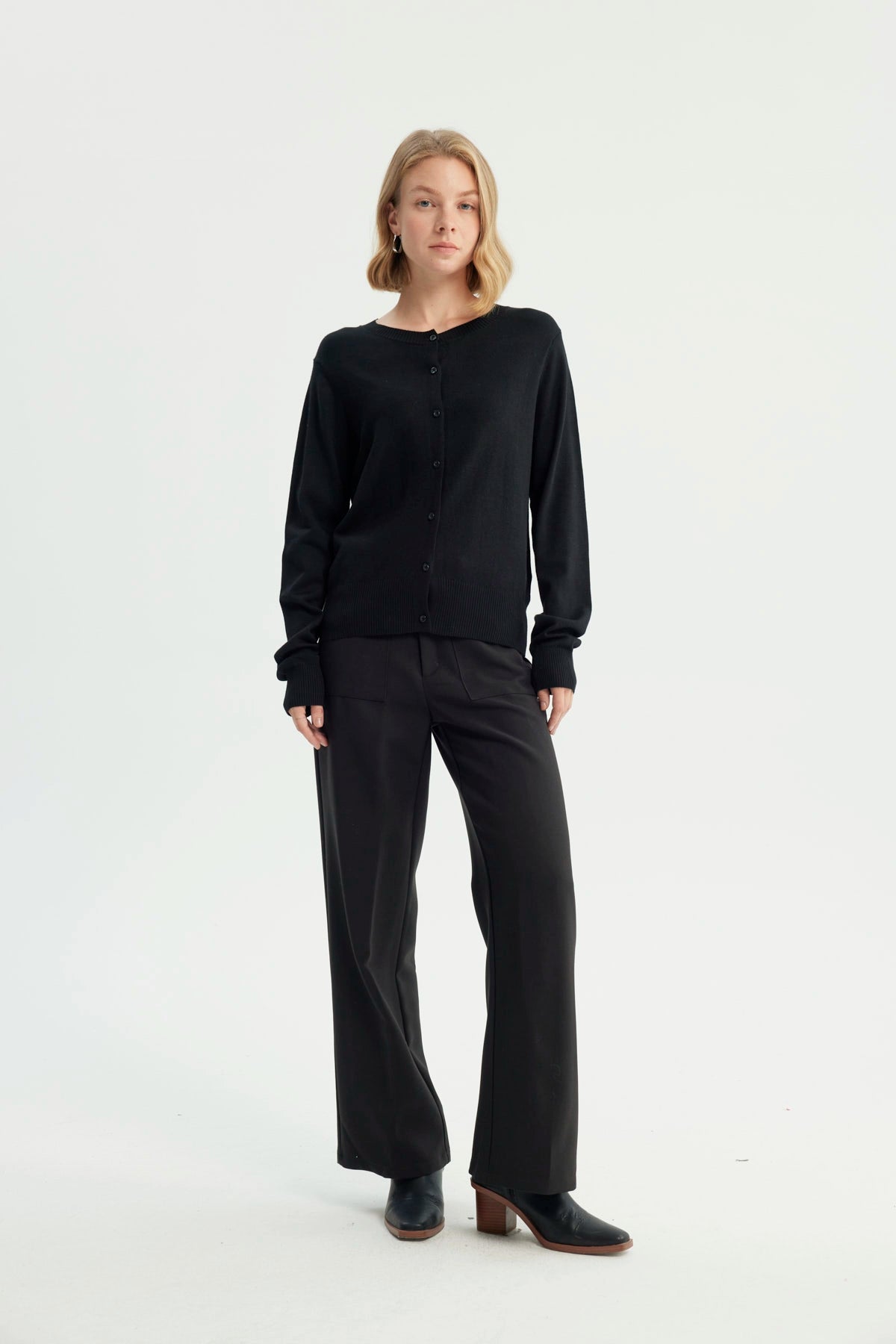 Sweater Mujer Regular Negro