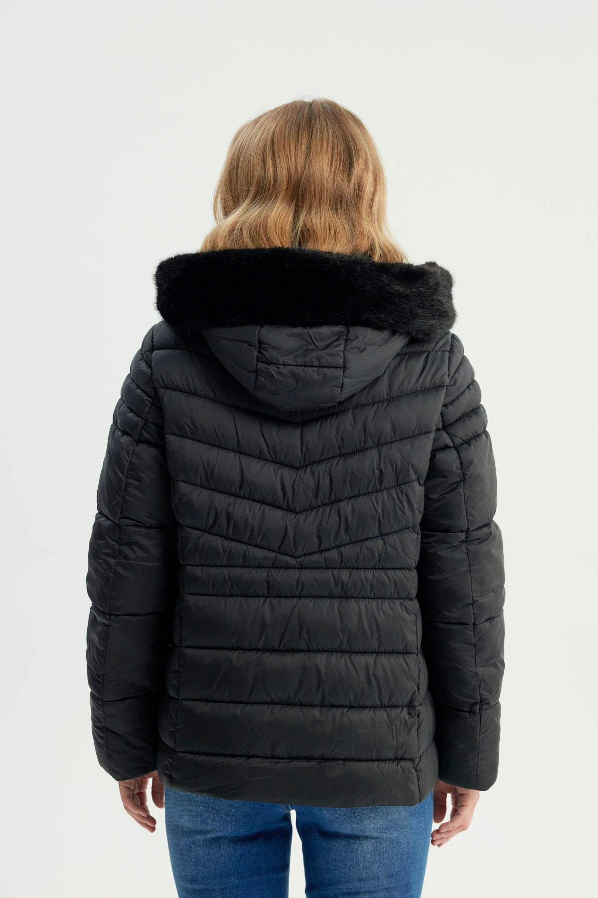 Parka Mujer Cuello Con Gorro Y Piel Negro