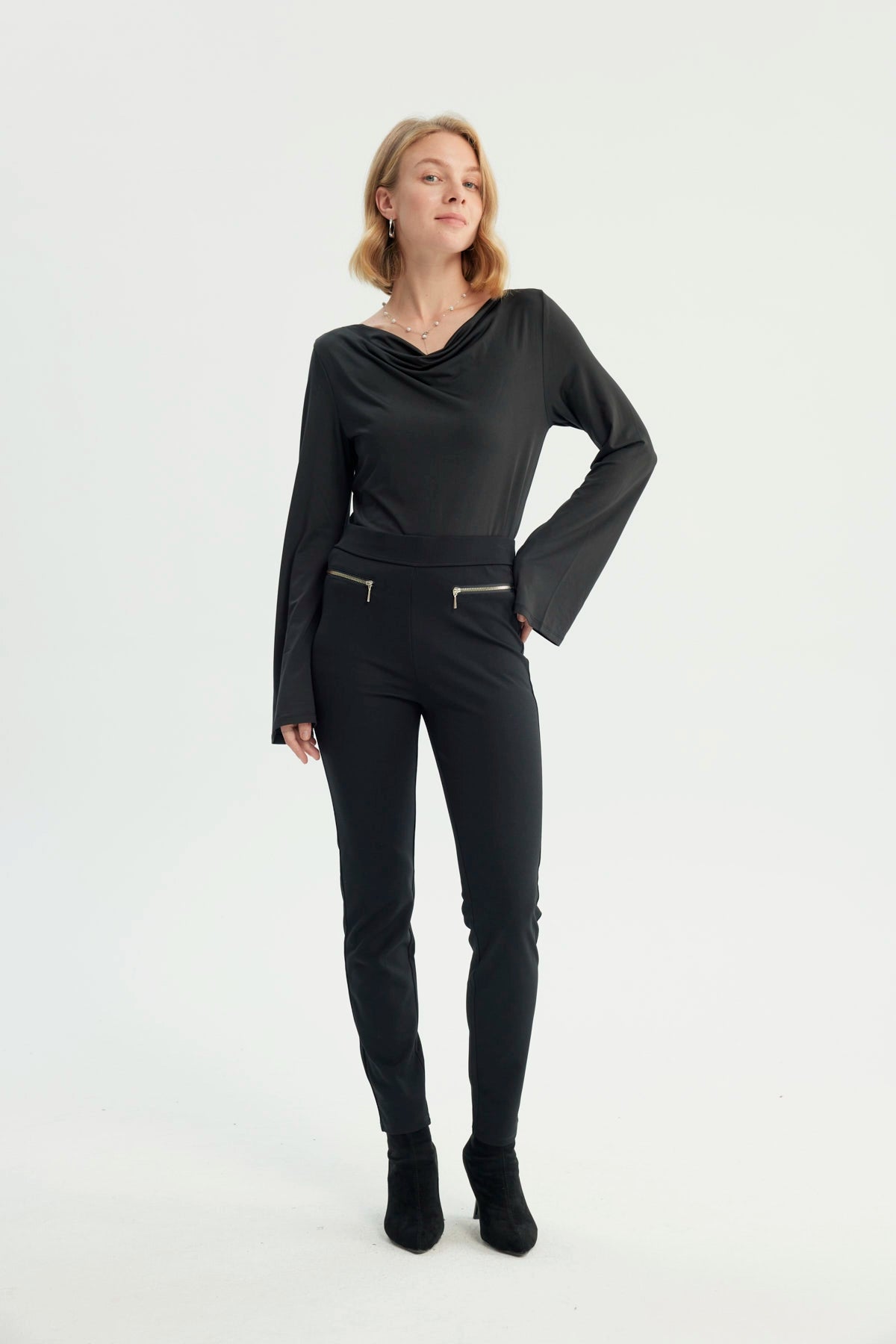 Calza Mujer Semi Pitillo Negro
