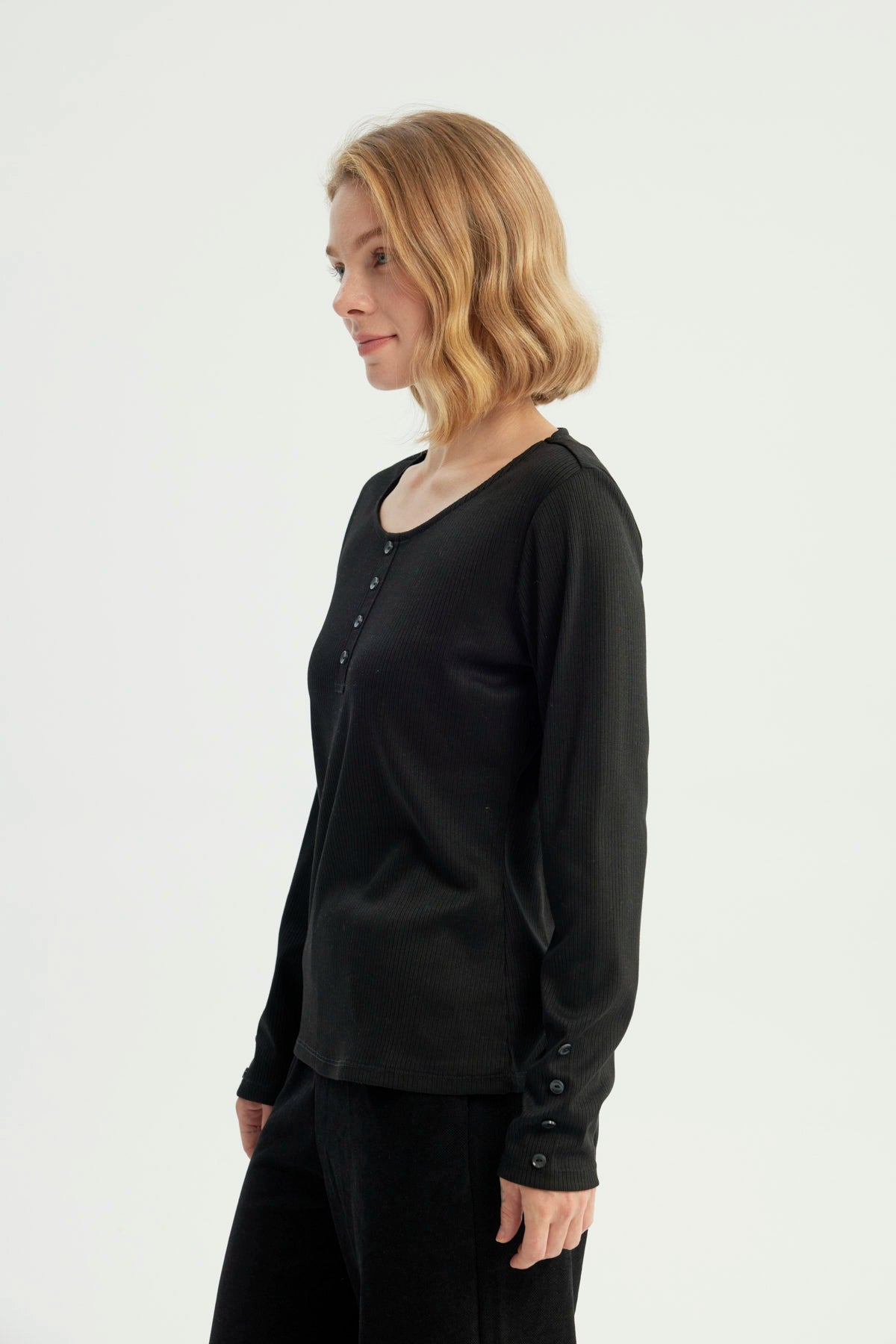 Polera Mujer Slim Negro