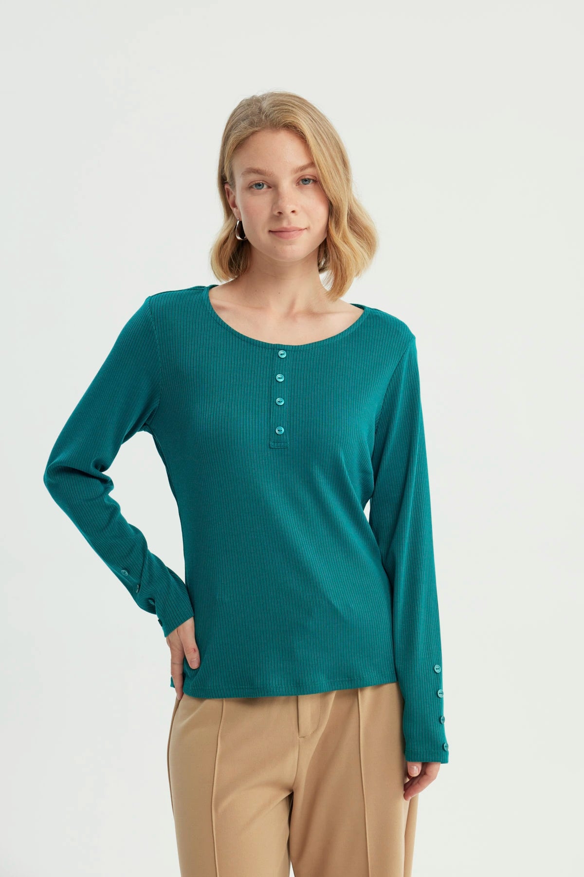Polera Mujer Slim Verde