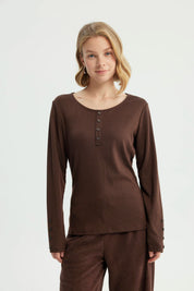 Polera Mujer Slim Café Oscuro