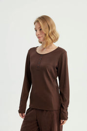 Polera Mujer Slim Café Oscuro