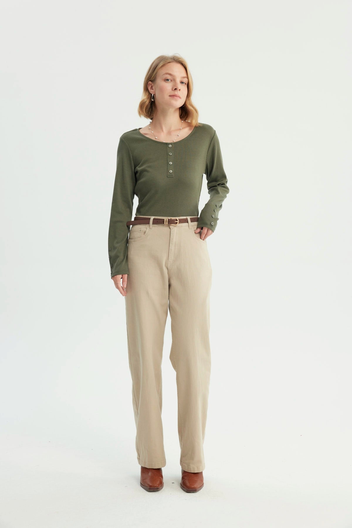 Polera Mujer Slim Verde Militar
