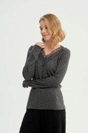 Sweater Mujer Regular Gris Melange