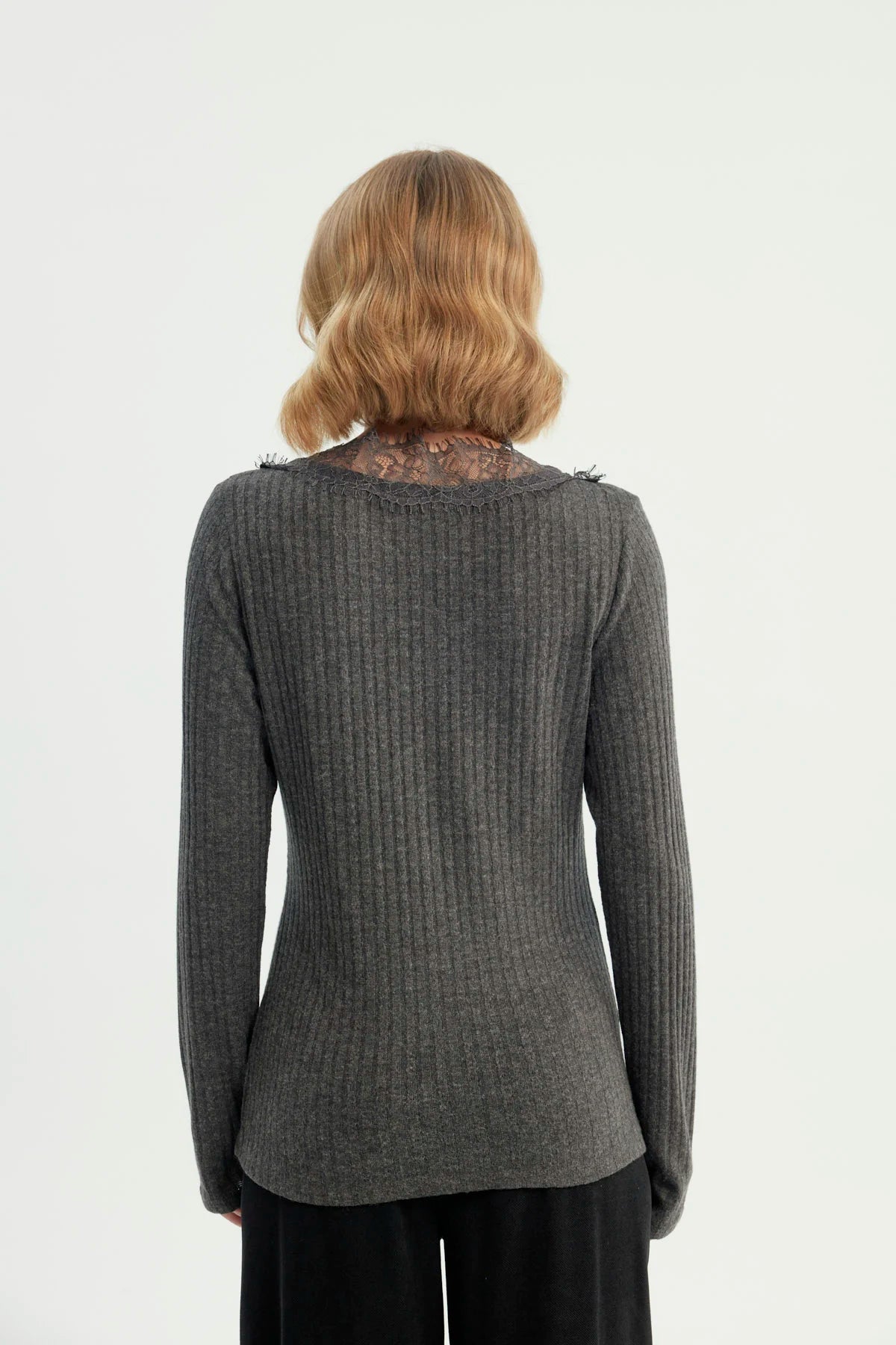 Sweater Mujer Regular Gris Melange