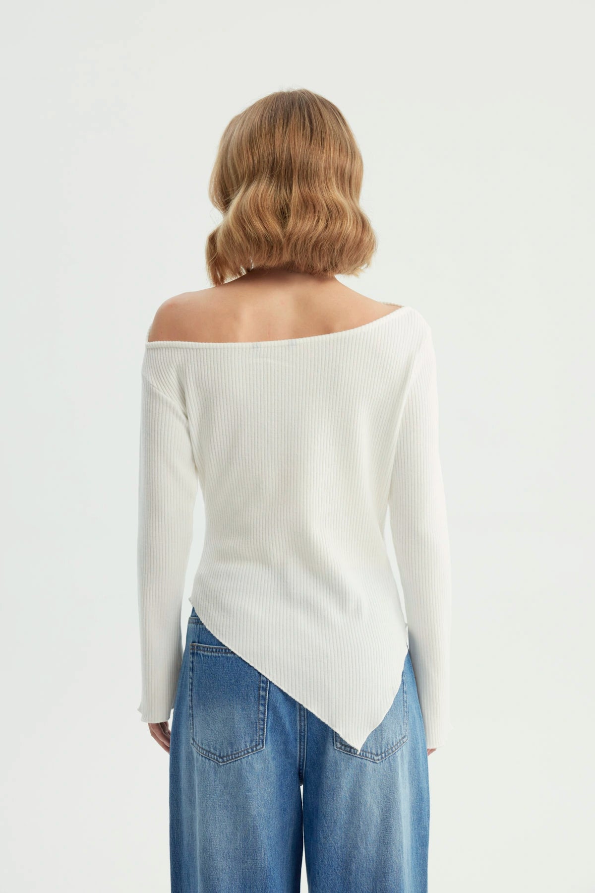 Sweater Mujer Con Faldón Crudo