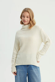 Sweater Mujer Regular Crema
