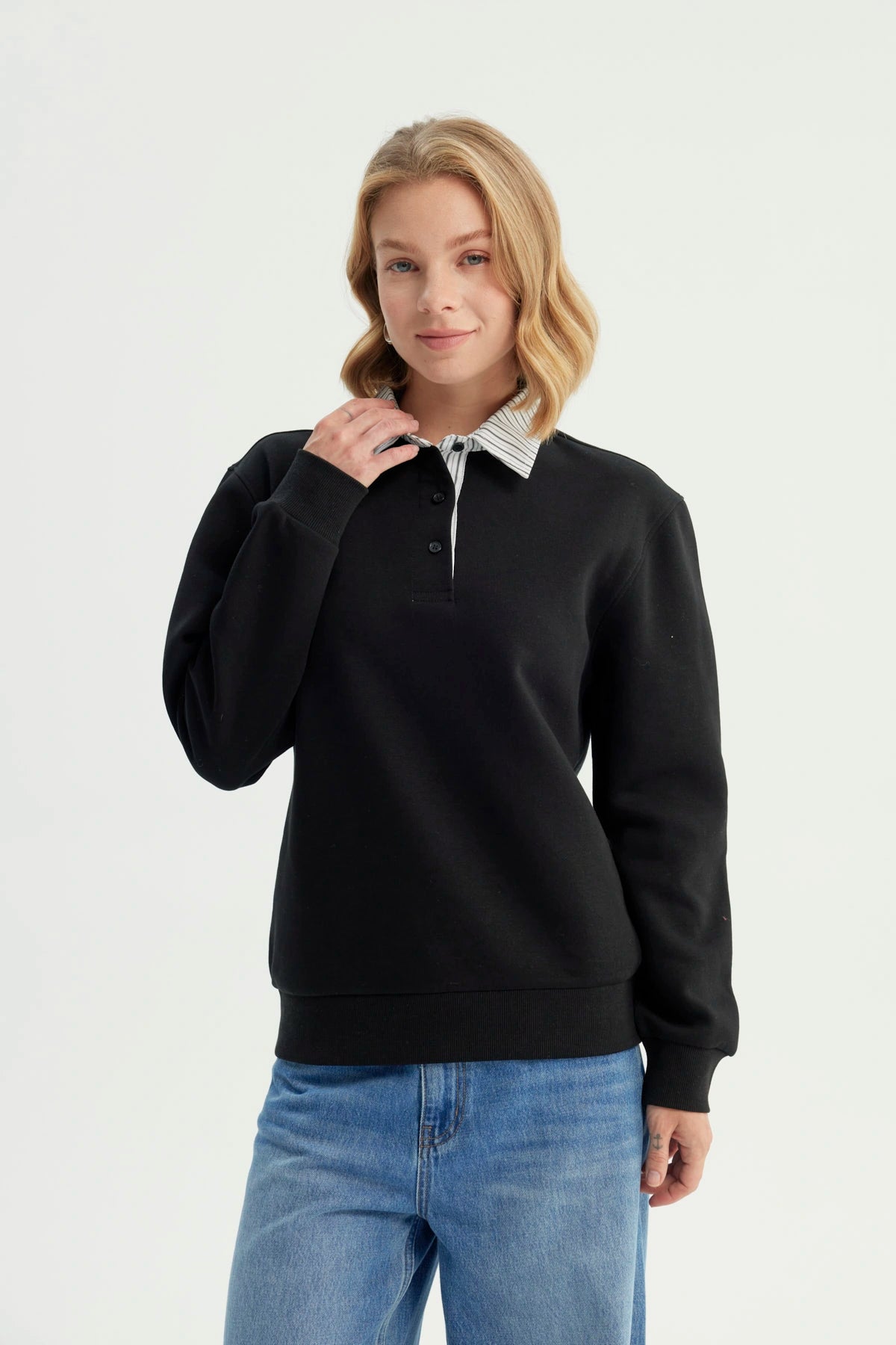 Polerón Mujer Estilo Bomber Negro