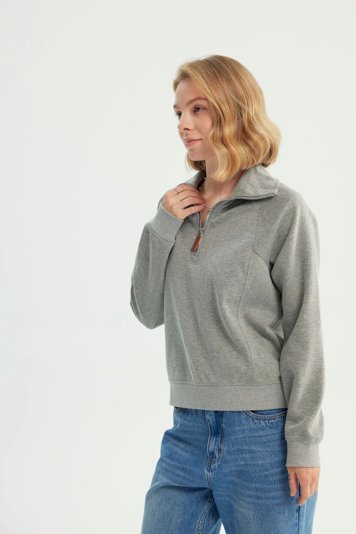 Polerón Mujer Oversize Gris Melange