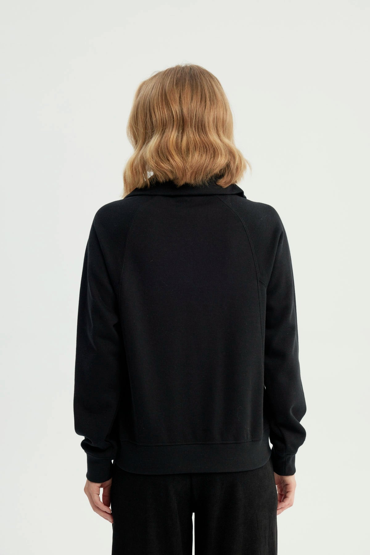 Polerón Mujer Oversize Negro
