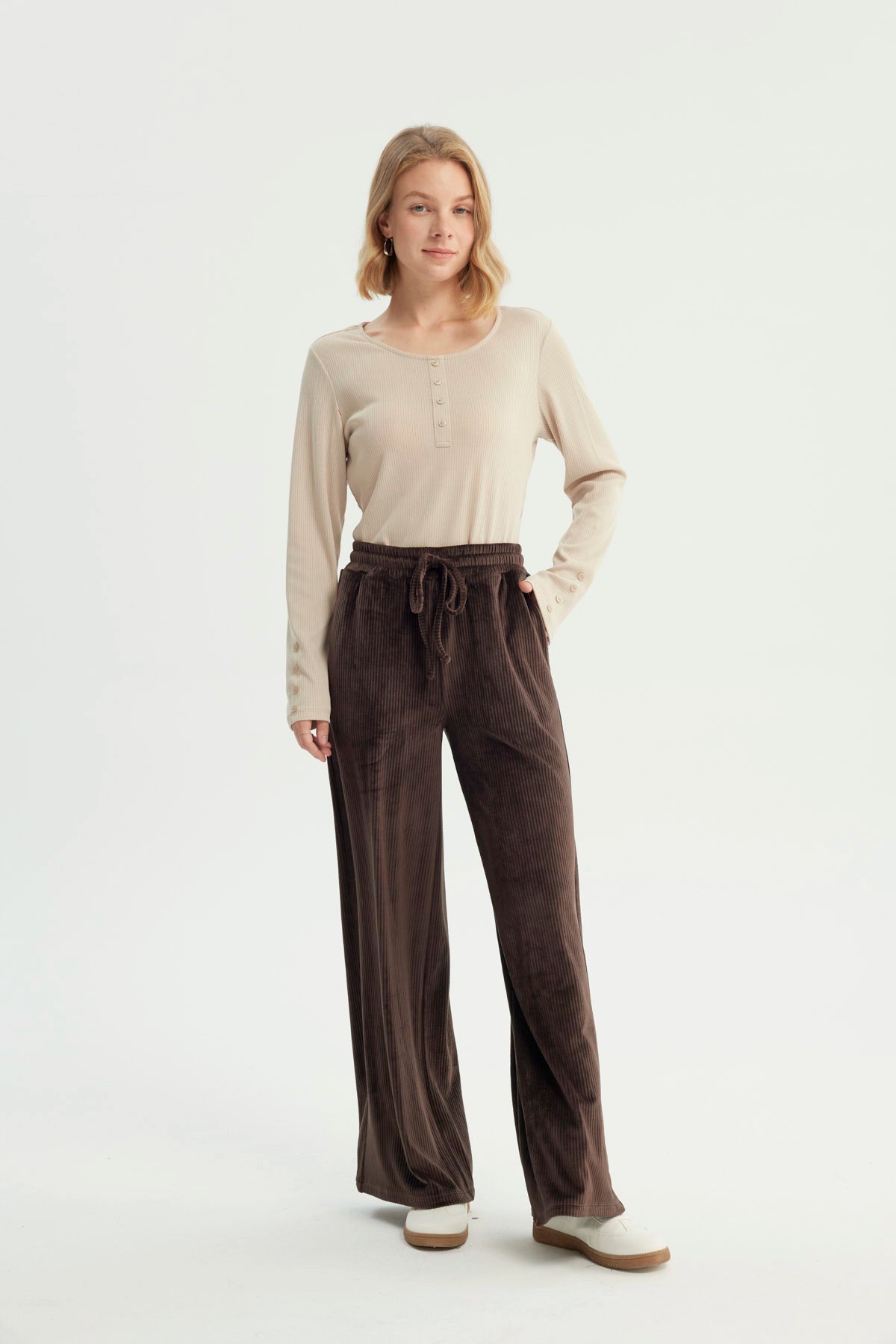 Pantalón Buzo Mujer Wide Leg Chocolate