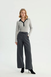 Polera Mujer Ajustada Cuello Polo Gris Melange