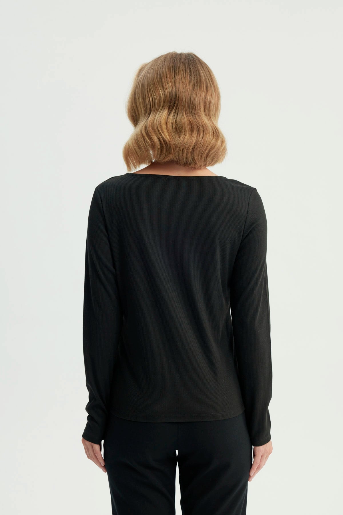 Polera Mujer Regular Negro