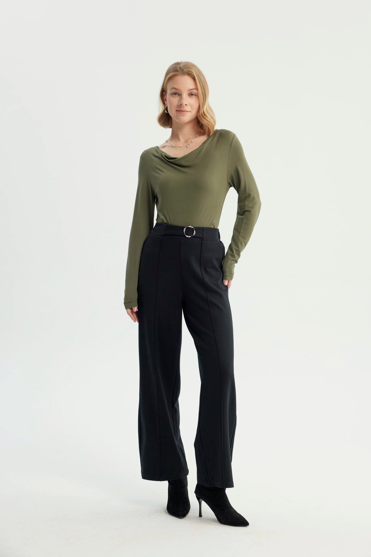 Pantalón Mujer Recto Negro
