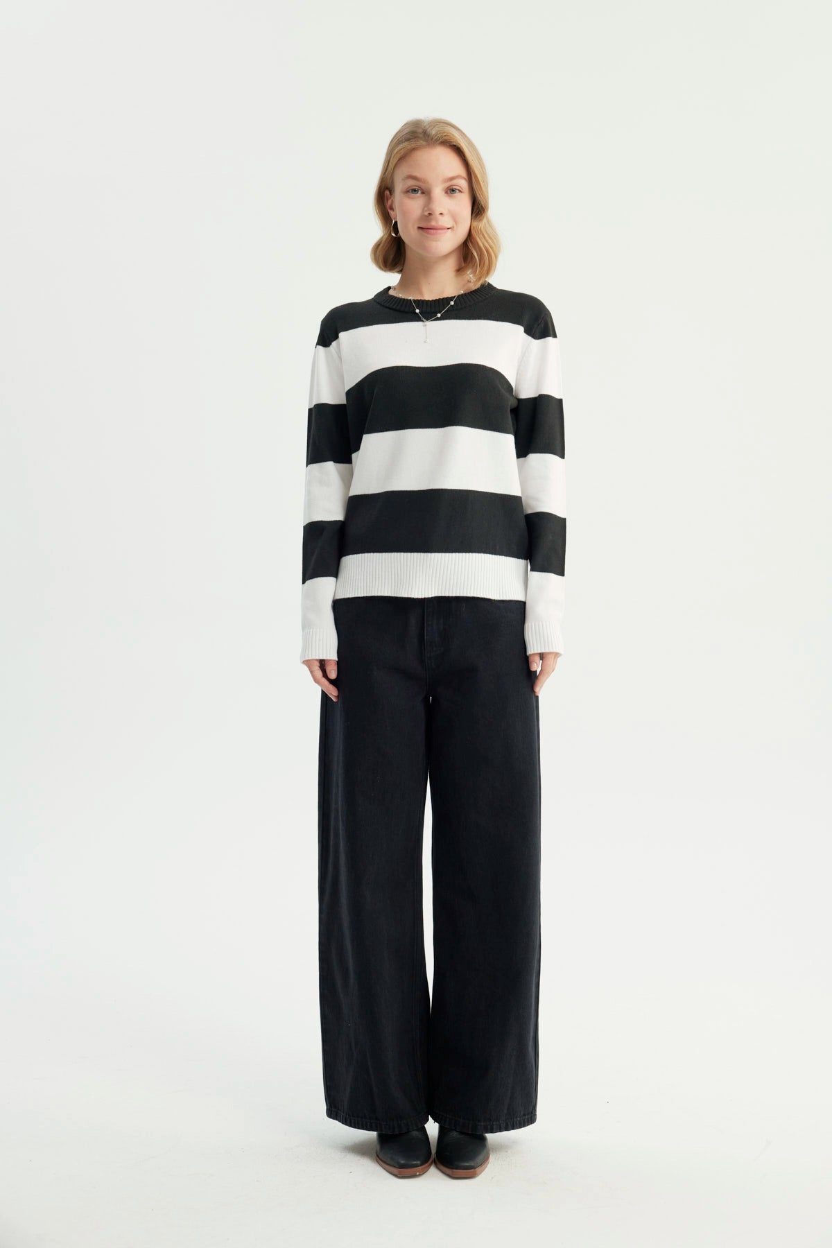 Sweater Mujer Clásico Negro