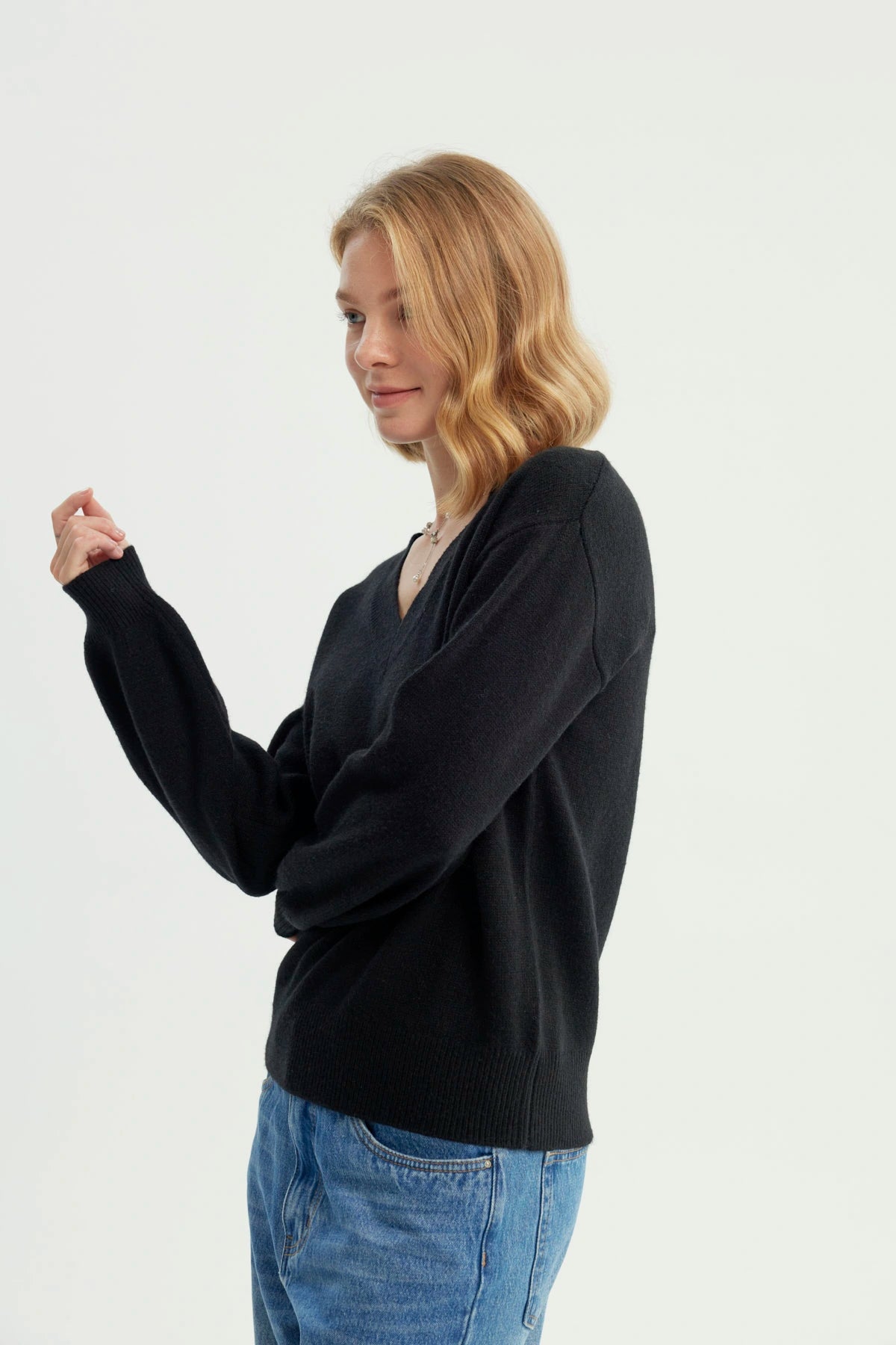 Sweater Mujer Classic Cuello V Negro