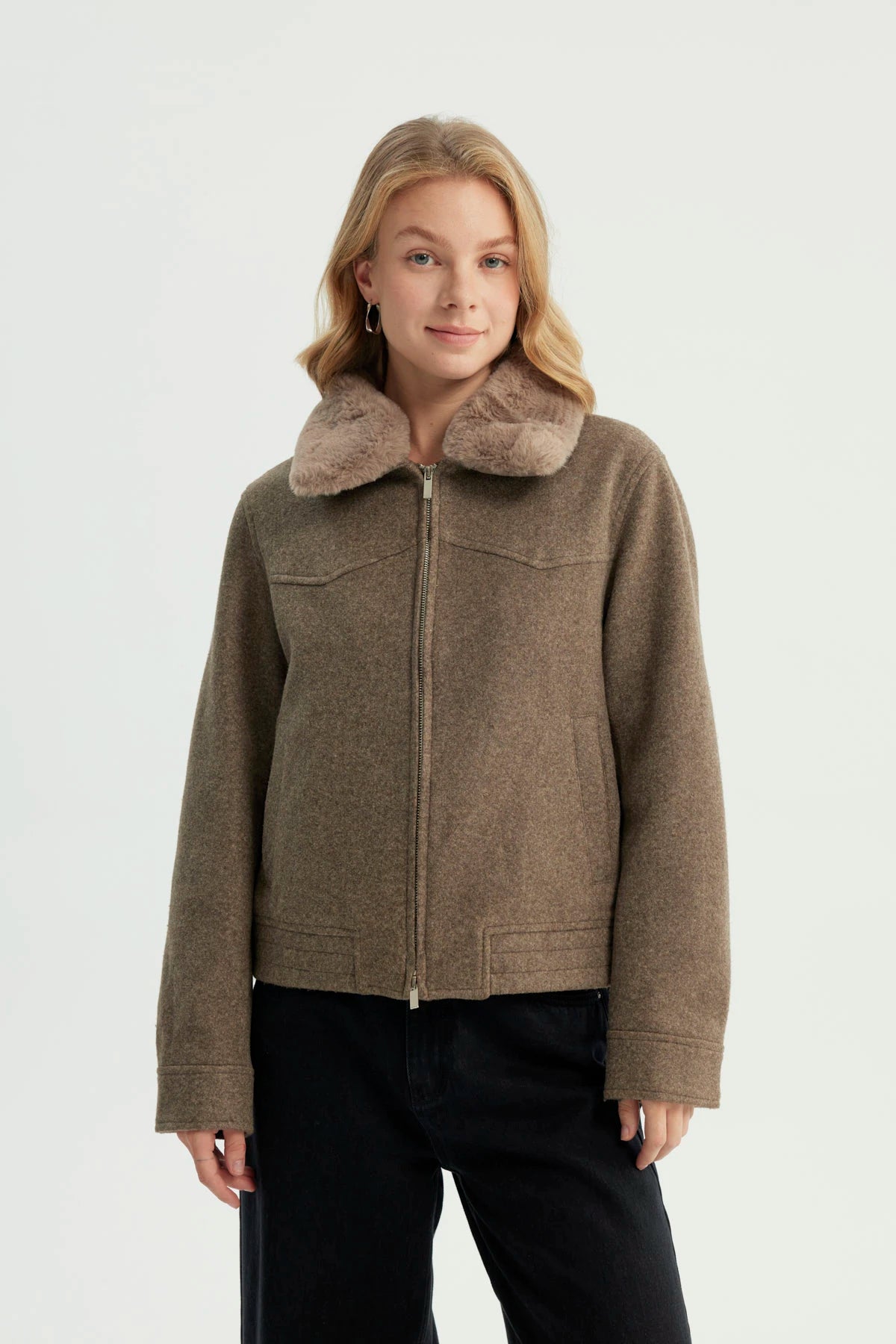 Chaqueta Mujer Regular Café