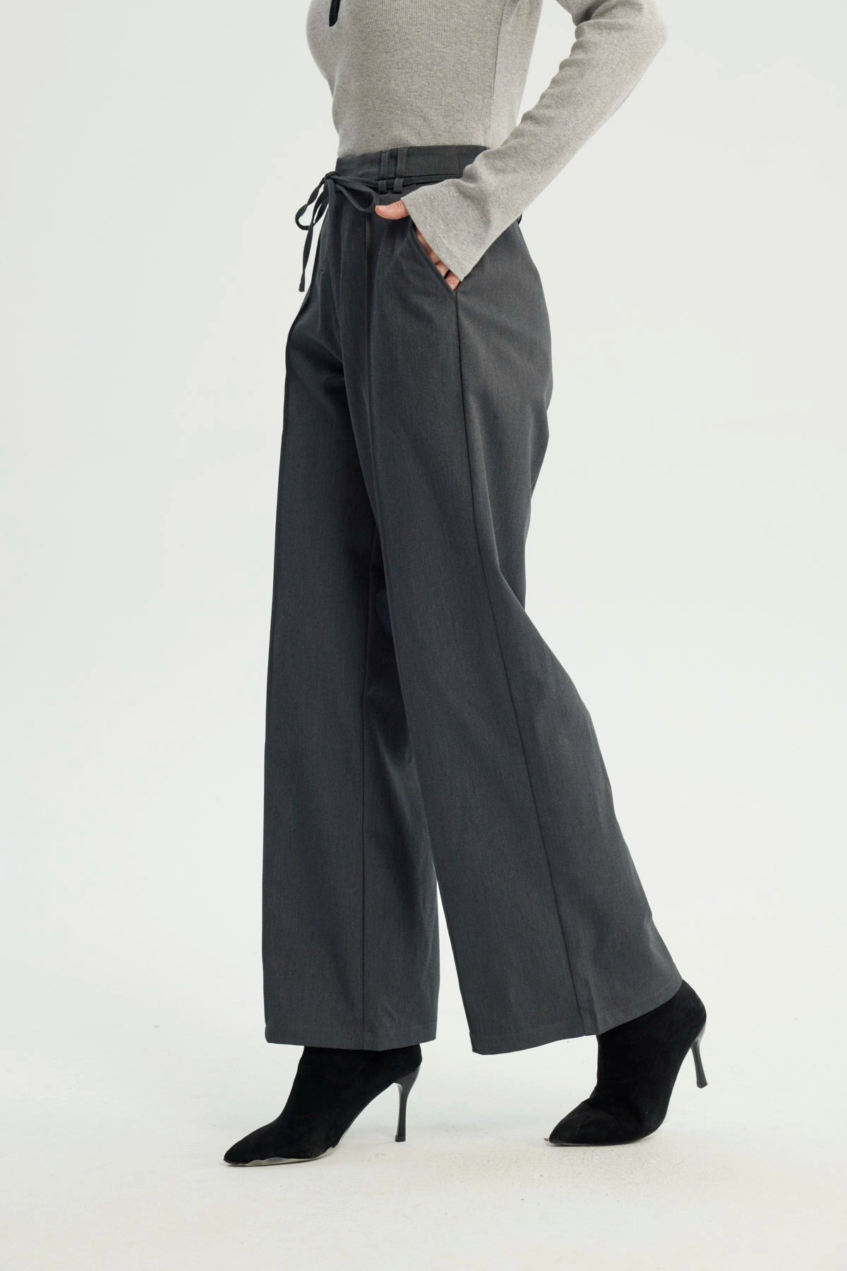Pantalón Mujer Recto Gris