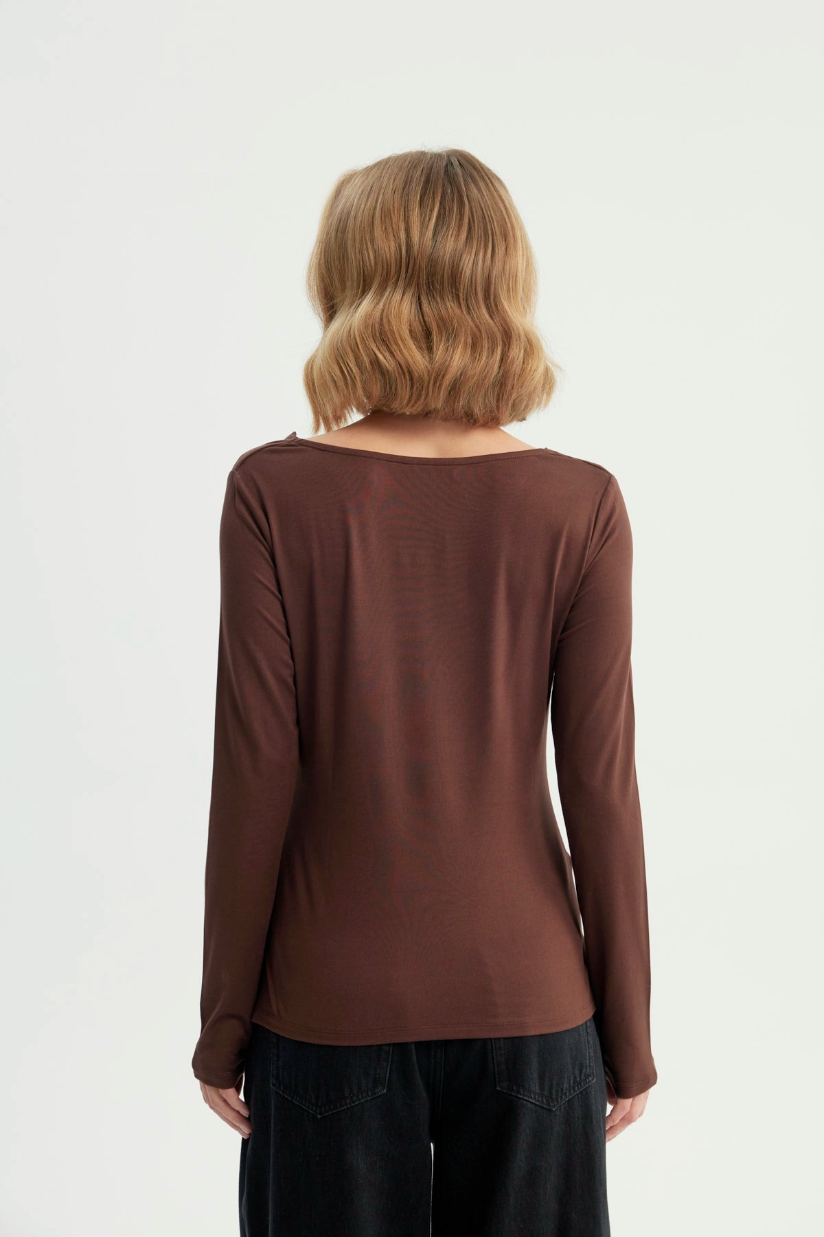 Polera Mujer Ajustada Café Oscuro