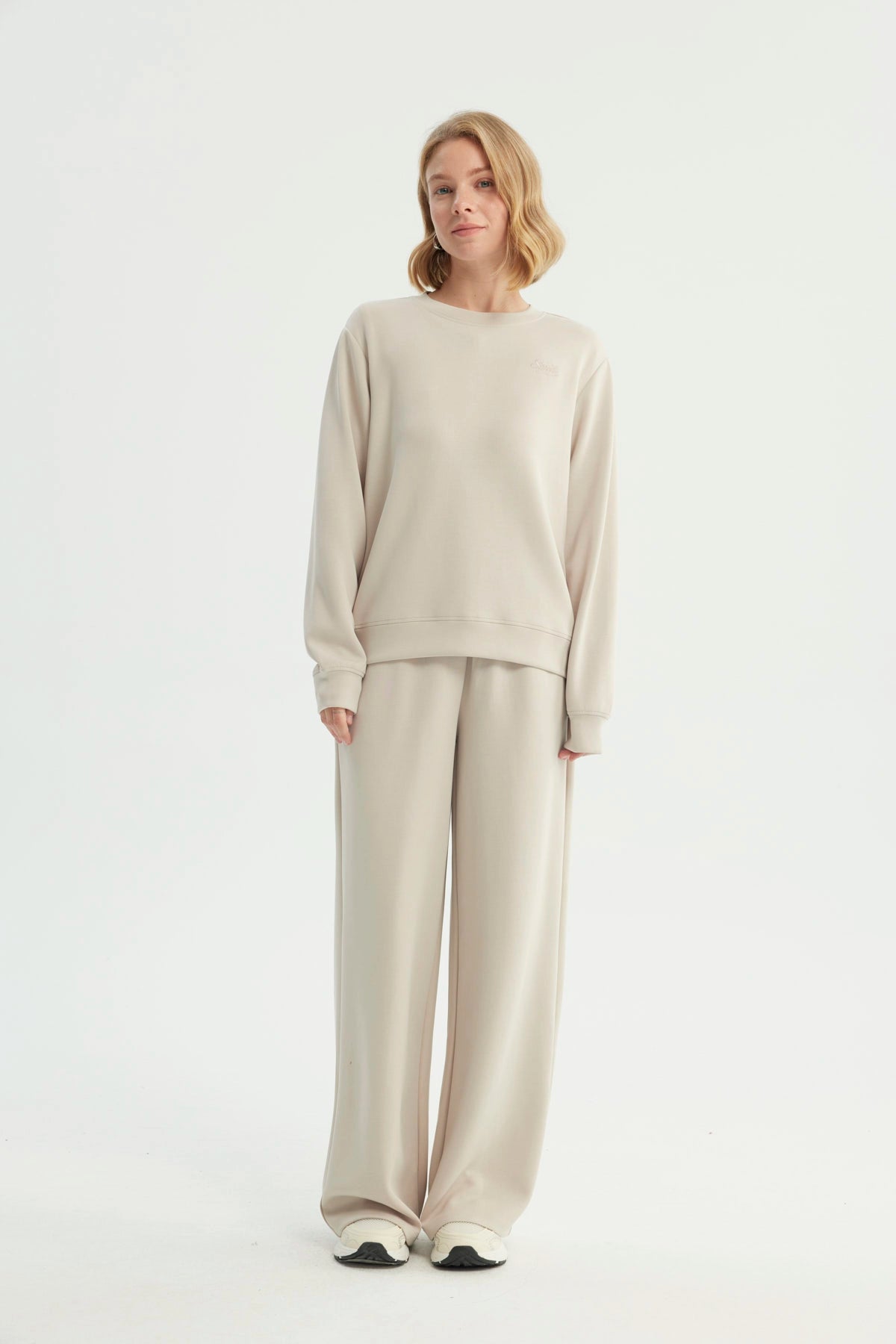 Polerón Mujer Clásico Beige
