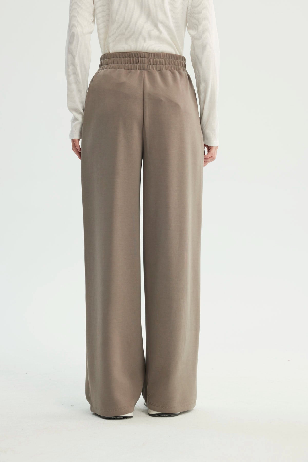 Pantalón Buzo Mujer Loose Chocolate