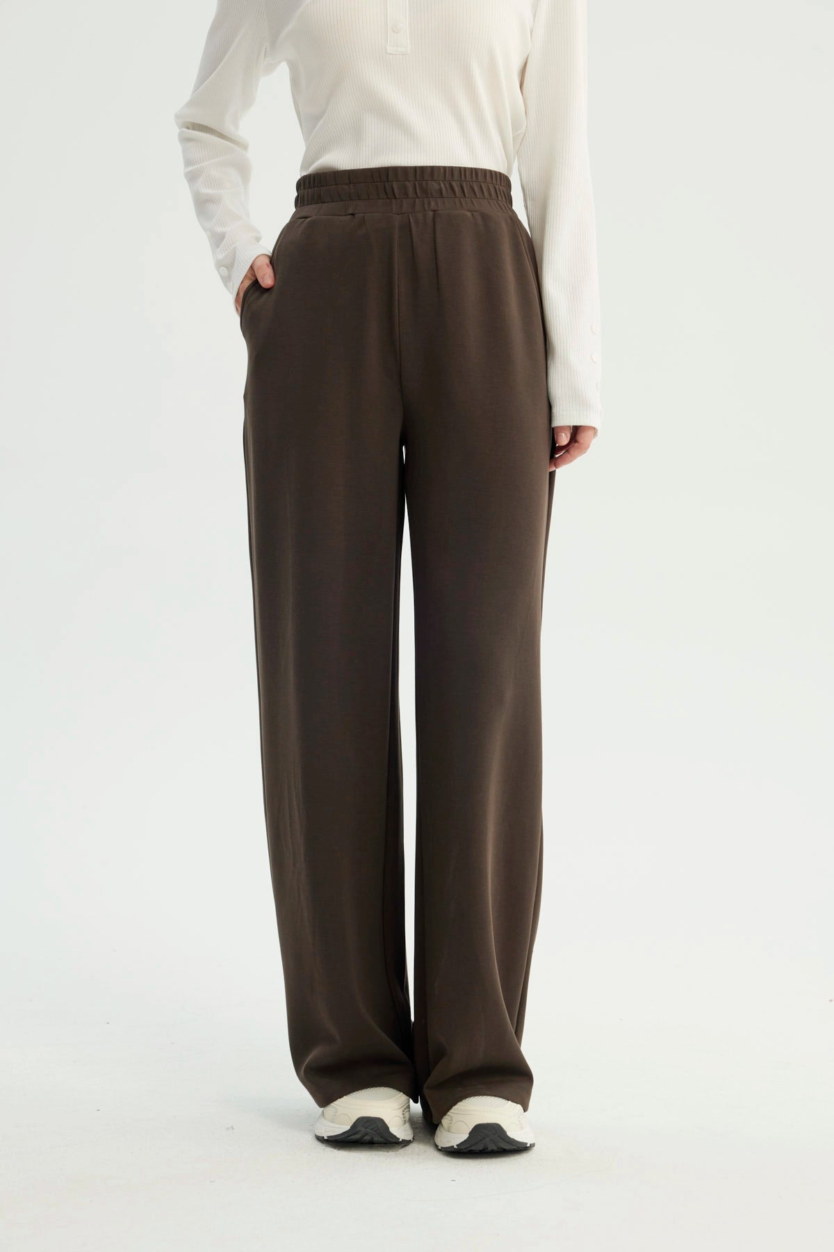 Pantalón Buzo Mujer Loose Beige
