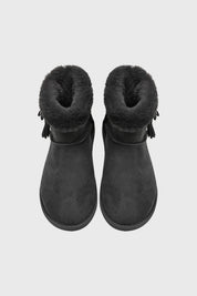 Pantuflas casuales para mujer en color marengo con interior de peluche negro sin estampa visibles y diseño liso