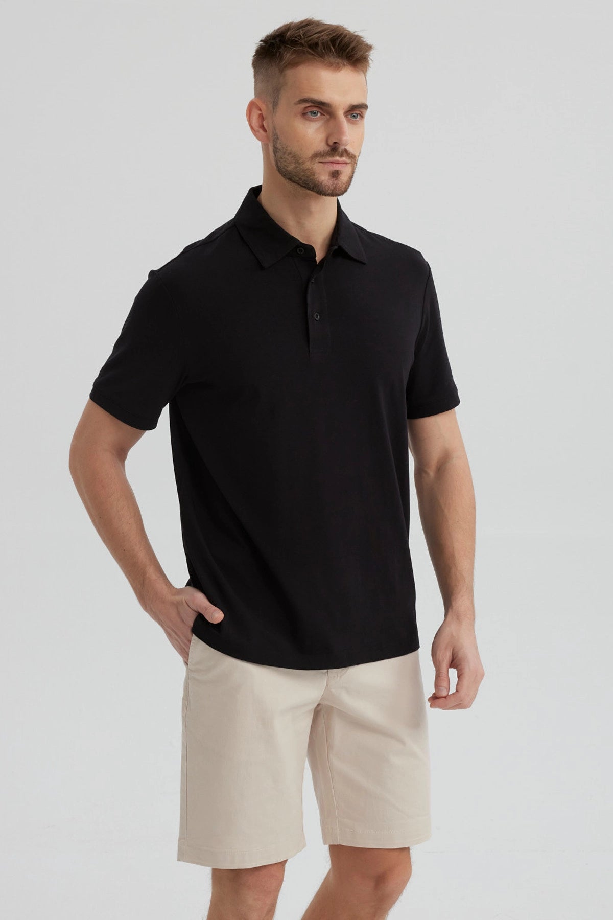 Polera Hombre Slim Cuello Camisero Negro