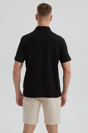 Polera Hombre Slim Cuello Camisero Negro