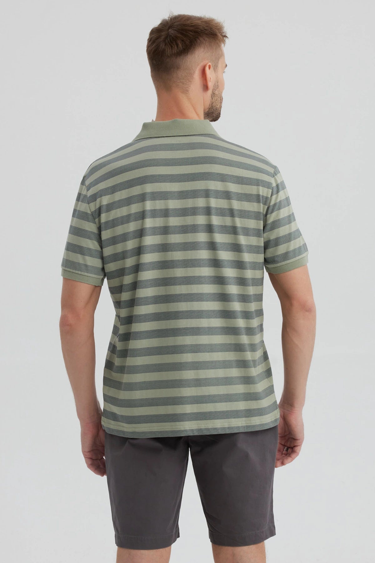 Polera Hombre Cuello Camisero Verde