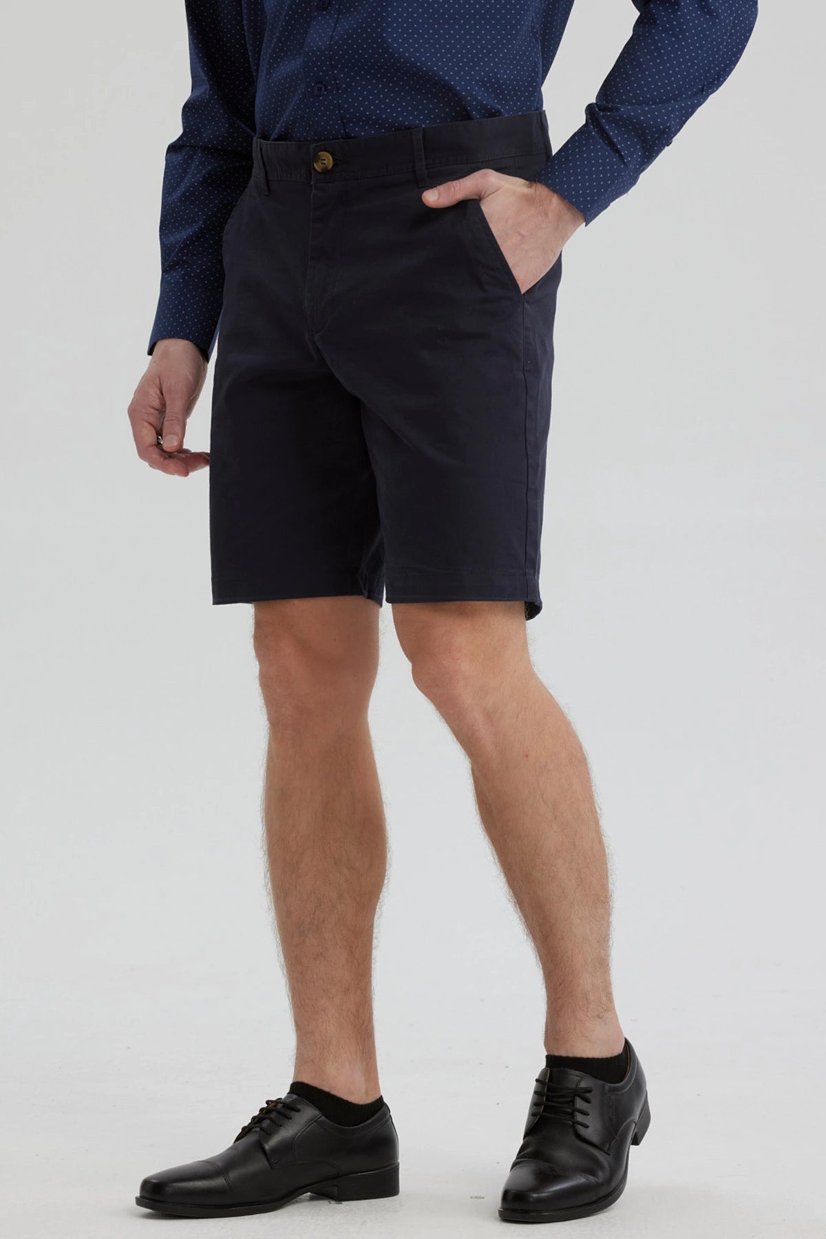 Bermuda Hombre Chino Básico Azul Marino