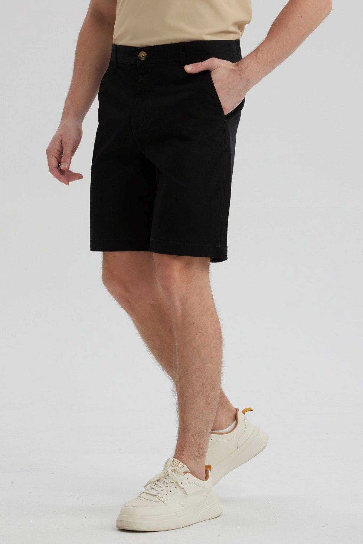 Bermuda Hombre Chino Básico Negro