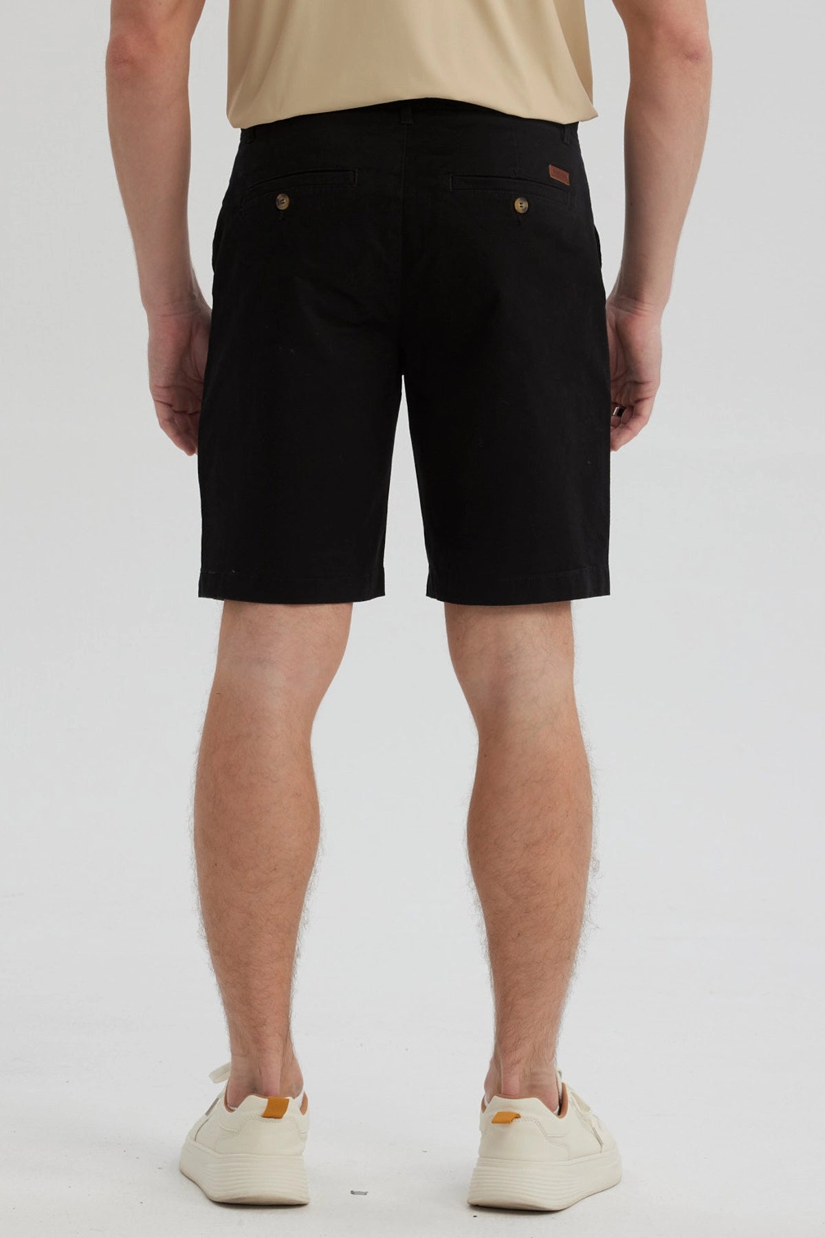 Bermuda Hombre Chino Básico Negro