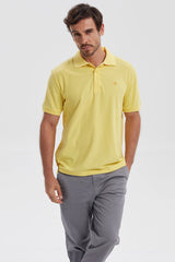 Polera Hombre Pique Básica Lisa Amarillo