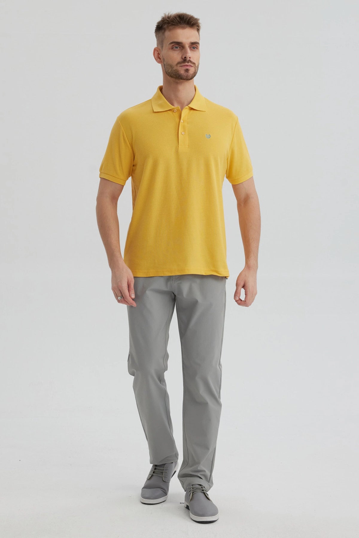 Polera Hombre Pique Básica Lisa Naranjo