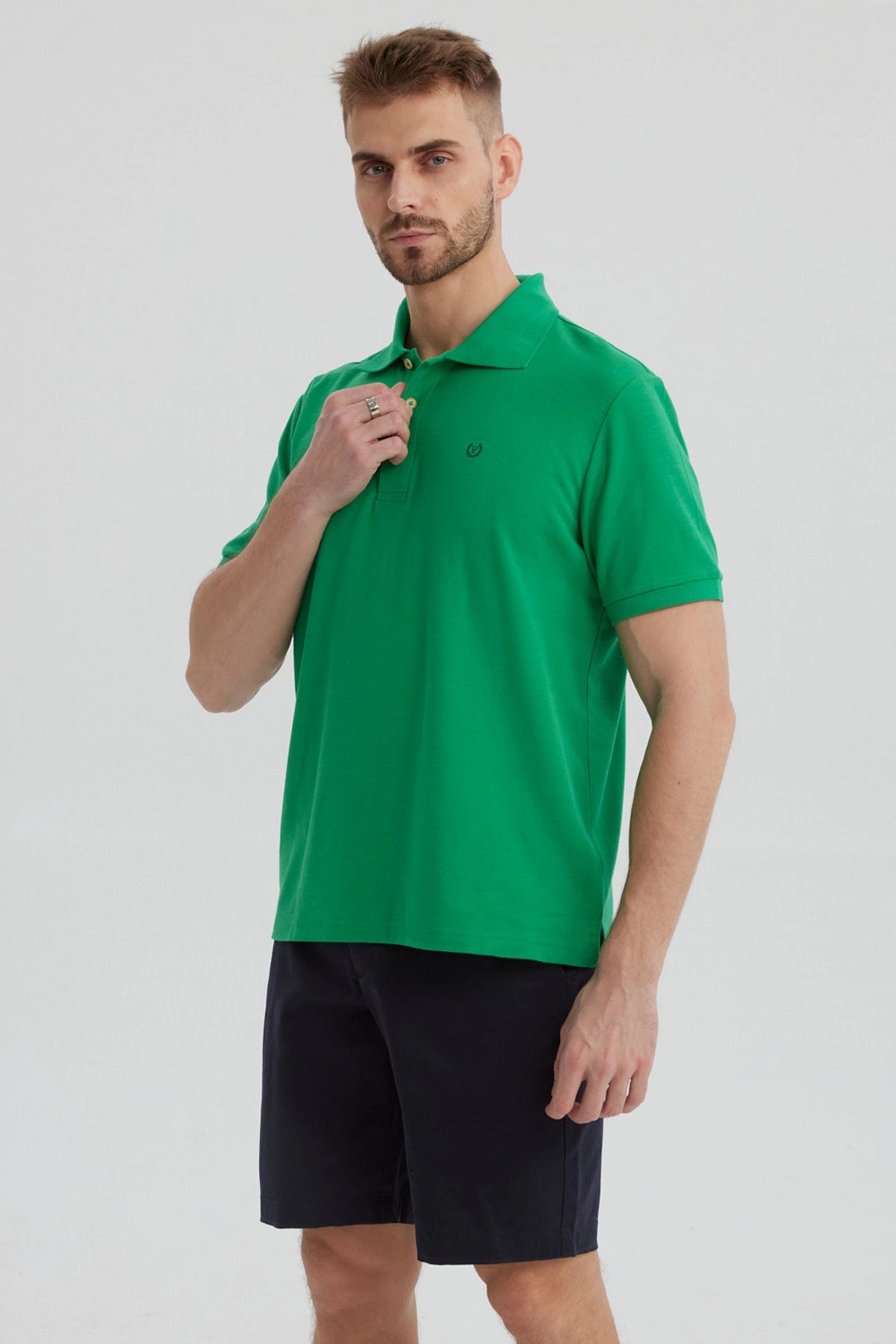 Polera Hombre Pique Básica Lisa Verde