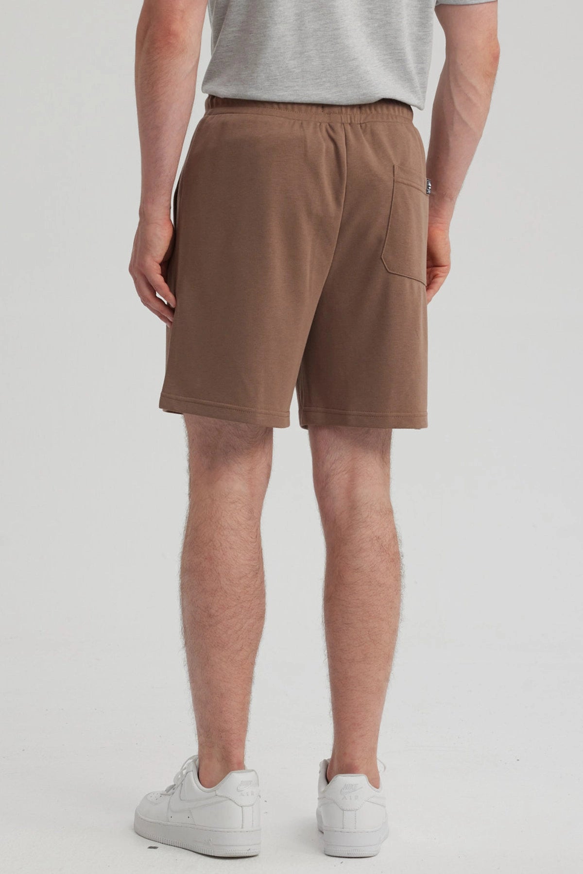 Bermuda Hombre Básico Café