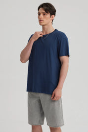 Polera Hombre Long Fit Básica Azul Marino
